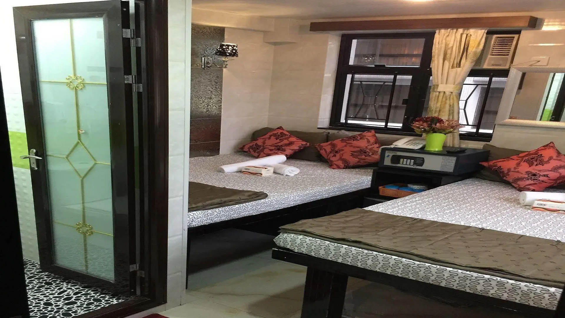 Skycity Hostel contacts